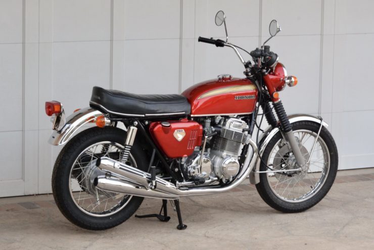 honda-cb750-22sandcast22-8-740x495-1