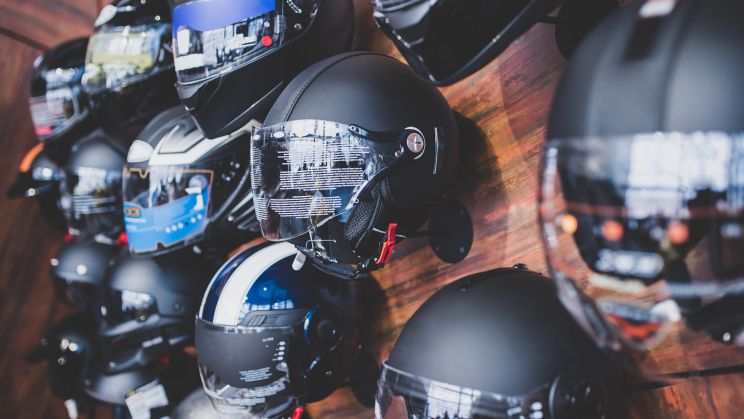 How to Choose the Perfect Motorcycle Safety Headgear